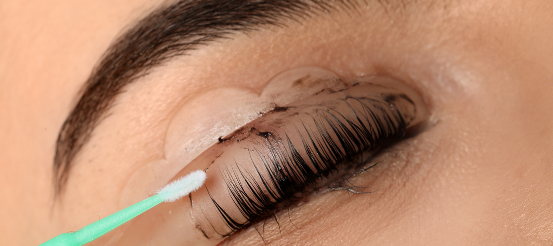 Lash Lifting Using Our Brow & Lash Glaze