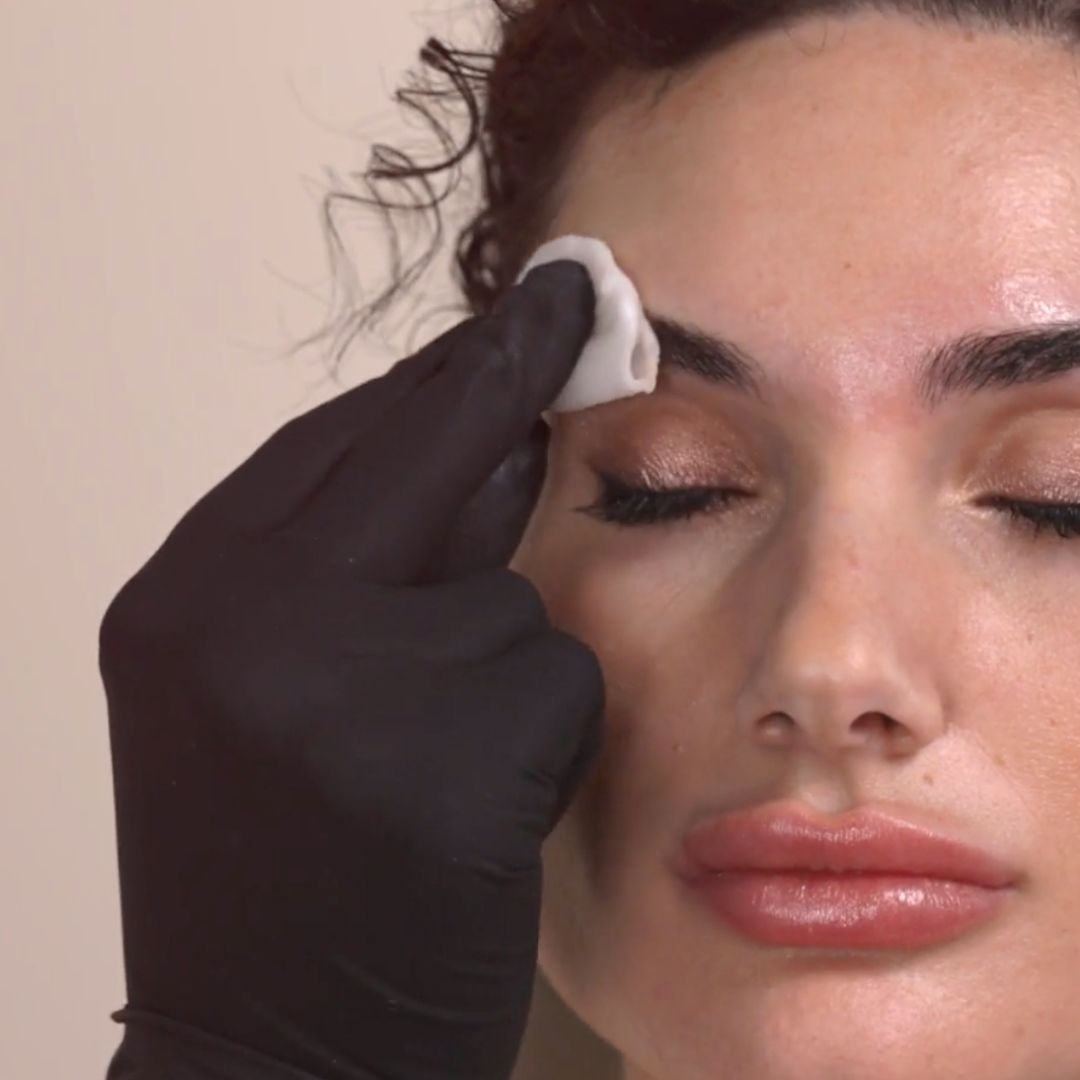 Relaxing Solution for brow lamination and lash lift – Supercilium
