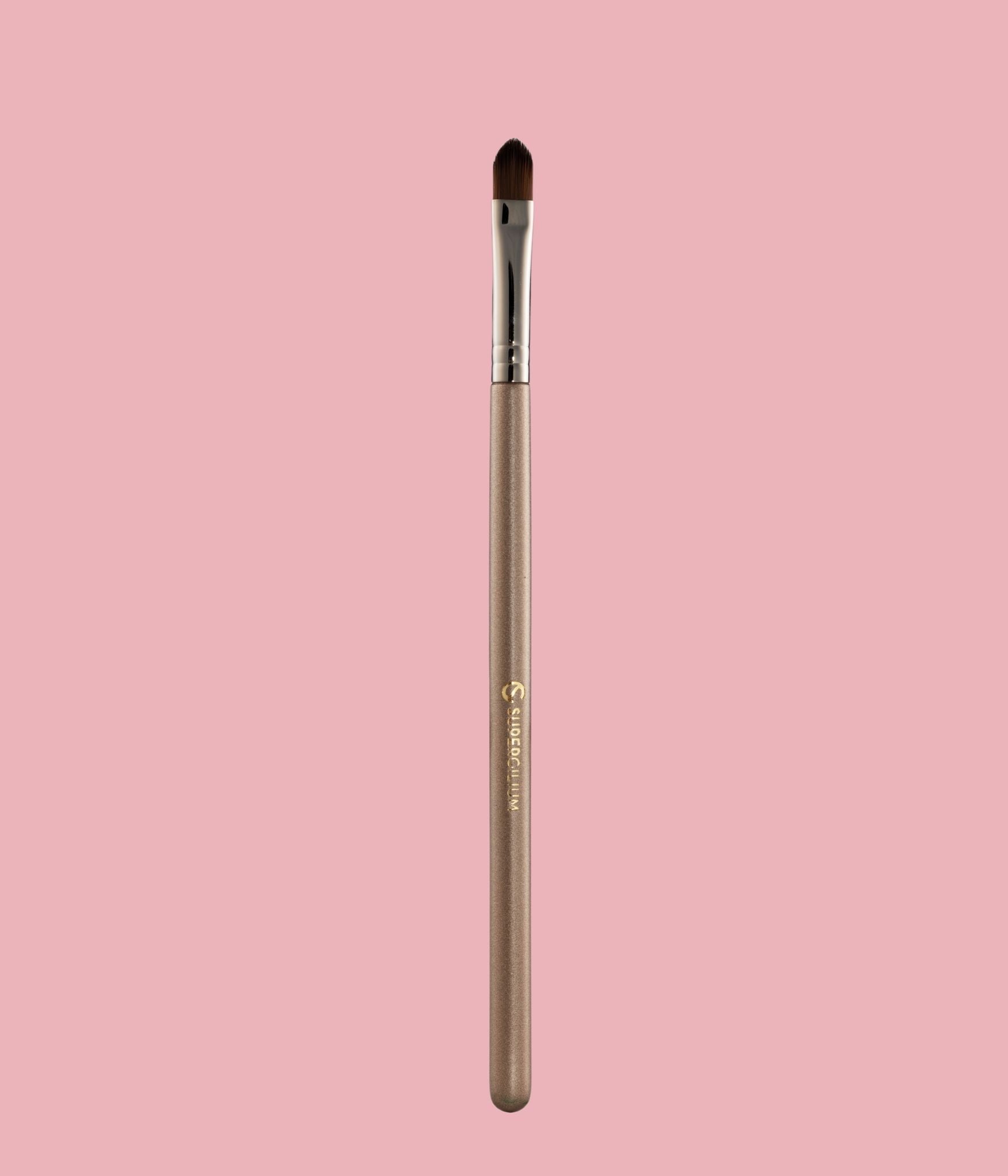 Eyebrow Blending Brush for Concealer | Supercilium Cosmetics